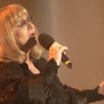 Na Naďu Urbánkovou zavzpomínají jejími největšími hity desítky hudebníků