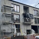 Důvodem vlhkosti ve zdech starých domů je často elektrostatické napětí