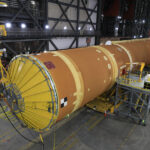 Centrální stupeň rakety SLS se chystá na integraci