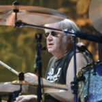 Slavný rockový bubeník Ian Paice vystoupí na sedmi koncertech v Česku