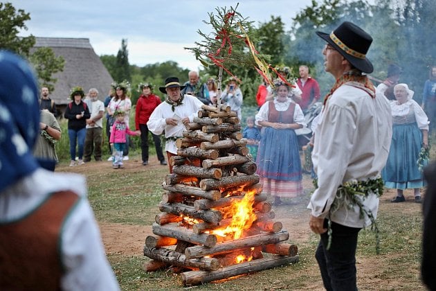 Svatojánská noc v kouřimském skanzenu.