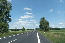 Silnice mezi Žďárem a Stržanovem. Se souhlasem ŘSD. Silnice mezi Žďárem a Stržanovem. Se souhlasem ŘSD.