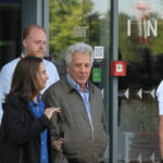 Do Karlových Varů přiletěl Dustin Hoffman, hlavní festivalová hvězda