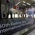 Na karlovarském festivalu dnes Richardson převezme Křišťálový glóbus