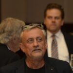 V Praze se dnes veřejnost rozloučí s hudebníkem Richardem Tesaříkem V Praze se dnes veřejnost rozloučí s hudebníkem Richardem Tesaříkem